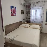 & No1 * זאדאר