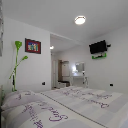 Studio Apartman & Rooms No1 Zadar