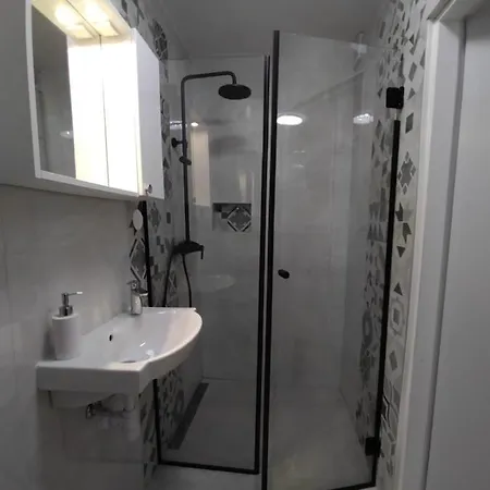 Studio Apartman & Rooms No1 Zadar